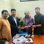 Mumbai Municipal Corporation’s Newly Appointed Corporator Kailashnath Pathak Felicitated