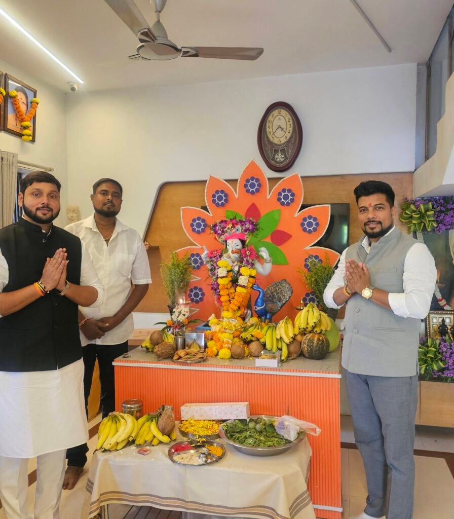 ‘Ganapati Bappa Moraya, Mangalmurti Moraya! ‘ 🌸✨