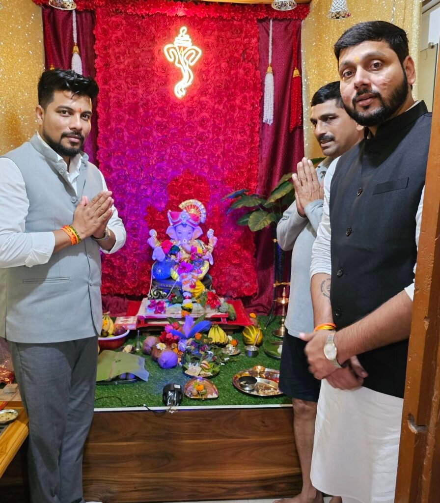 ‘Ganapati Bappa Moraya, Mangalmurti Moraya! ‘ 🌸✨