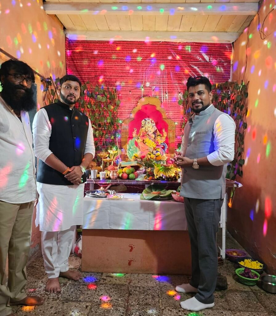 ‘Ganapati Bappa Moraya, Mangalmurti Moraya! ‘ 🌸✨